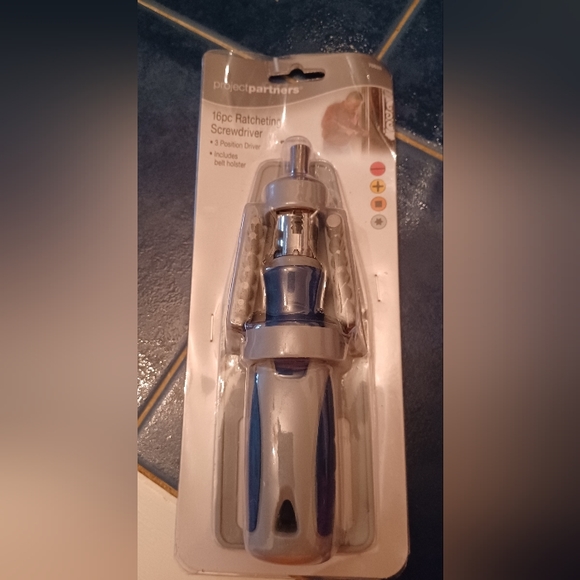 Projectpartner, 16pc. Ratcheting screwdriver. *3 position  Driver. - Picture 6 of 6